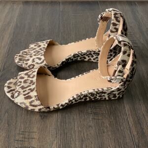 J. CREW Wedge Sandal Womens Sz 7 Leopard Linen Safari Animal Print Jungle